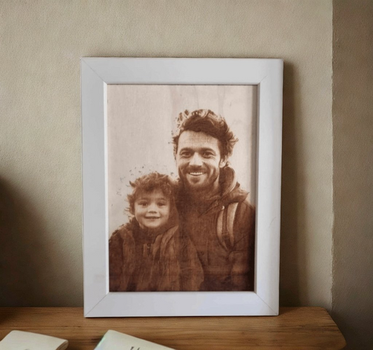 White Frame Engraving